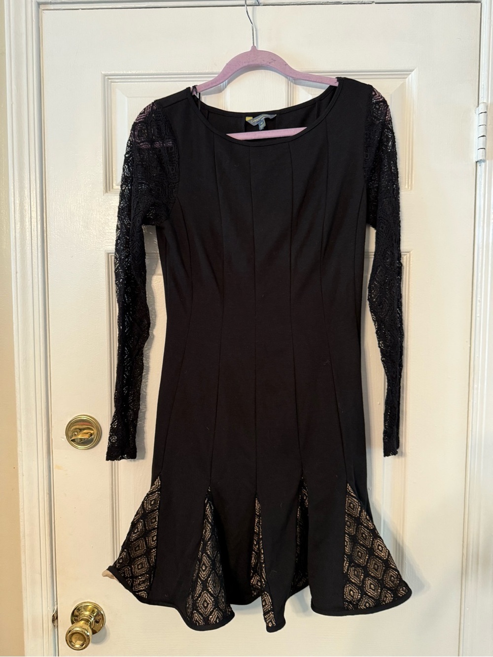 Catherine Malandrino Black Lace-Sleeve Fit & Flare Dress